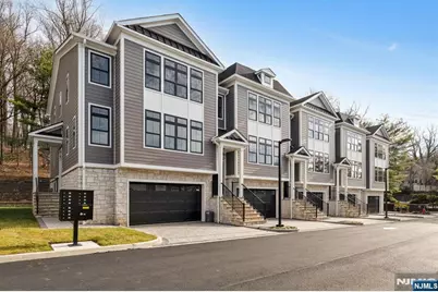 188 Broadway 3 #3, Woodcliff Lake, NJ 07677 - Photo 1