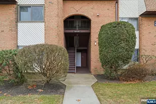 307 Edison Glen Terrace 307, Edison, NJ 08837 - Photo 1