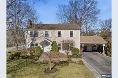5 Michele Court, Cresskill, NJ 07626 - Photo 1