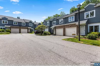 6-04 Cross Meadows, Fair Lawn, NJ 07410 - Photo 1