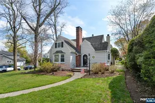 130 Glenwood Rd, Ridgewood, NJ 07450 - Photo 1
