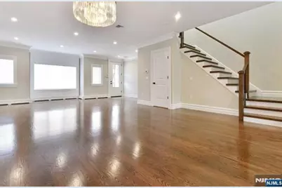 269 9th Street B #B, Palisades Park, NJ 07650 - Photo 3