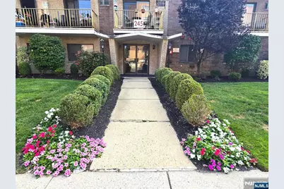 245 Anderson Street 4G #4G, Hackensack, NJ 07601 - Photo 1