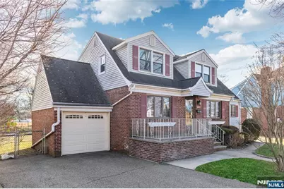 27-10 Urban Place, Fair Lawn, NJ 07410 - Photo 1