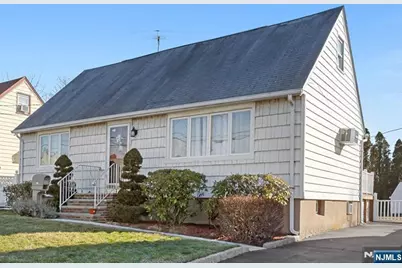 340 Kipp Avenue, Elmwood Park, NJ 07407 - Photo 1