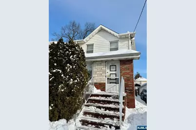 479 Columbia Avenue, Ridgefield, NJ 07657 - Photo 1