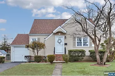 7 Overlook Drive, Dumont, NJ 07628 - Photo 1