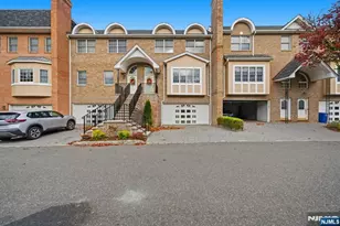 119 Stonegate Trail, Cresskill, NJ 07626 - Photo 1