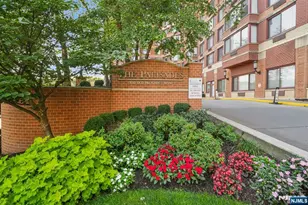 100 Old Palisade Road L7, Fort Lee, NJ 07024 - Photo 1