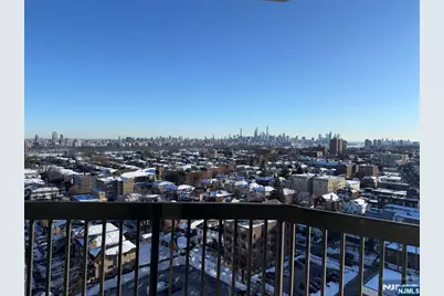 770 Anderson Avenue 17D #17D, Cliffside Park, NJ 07010 - Photo 1
