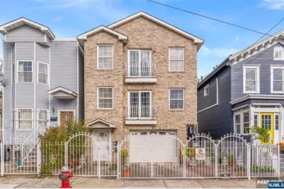 116 Oak Street, Jersey City, NJ 07304 - Photo 1