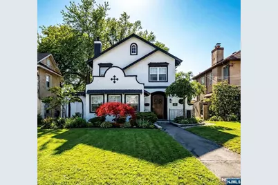 29 Martin Terrace, Hackensack, NJ 07601 - Photo 1