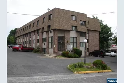 127 E Columbia Avenue C-8 #C-8, Palisades Park, NJ 07650 - Photo 1