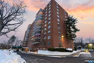 301 Beech Street 2B, Hackensack, NJ 07601 - Photo 1