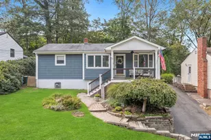 22 Bannehr St, Oakland, NJ 07436 - Photo 1