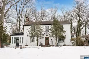 215 Brinckerhoff Ct, Englewood, NJ 07631 - Photo 1
