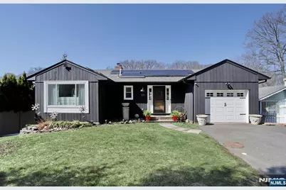 131 Lakeside Boulevard, Oakland, NJ 07436 - Photo 1