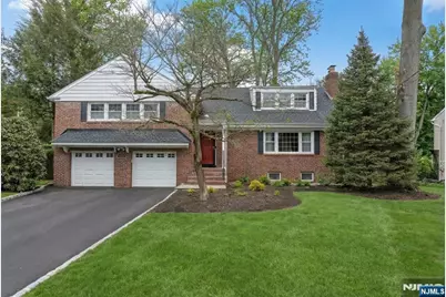 922 Wildwood Road, Oradell, NJ 07649 - Photo 1