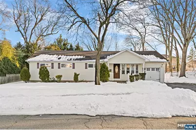 4 Harlow Crescent, Fair Lawn, NJ 07410 - Photo 1
