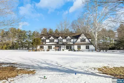 14 Washington Lane, Mahwah, NJ 07430 - Photo 1