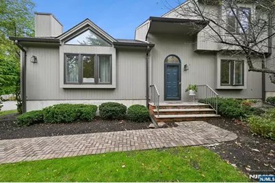 8 Sherwood Drive, Mountain Lakes, NJ 07046 - Photo 1