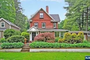 21 Meadow St, Demarest, NJ 07627 - Photo 1