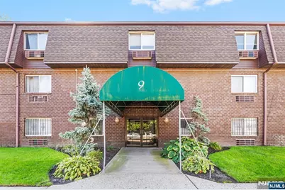 9 Vreeland Avenue 3A #3A, Hackensack, NJ 07601 - Photo 1