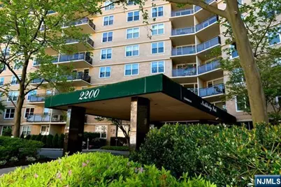 2200 Central Road 15N #15N, Fort Lee, NJ 07024 - Photo 1