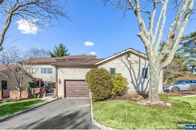 89 Fisher Road, Mahwah, NJ 07430 - Photo 1