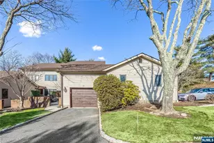 89 Fisher Rd, Mahwah, NJ 07430 - Photo 1
