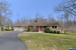 857 Darlington Ave, Mahwah, NJ 07430 - Photo 1