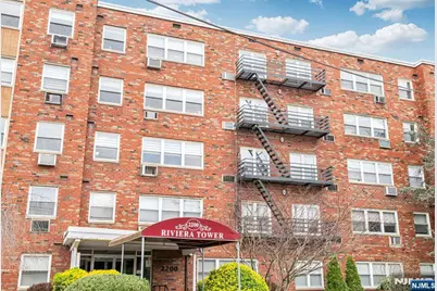 2200 Center Avenue C1 #C1, Fort Lee, NJ 07024 - Photo 1