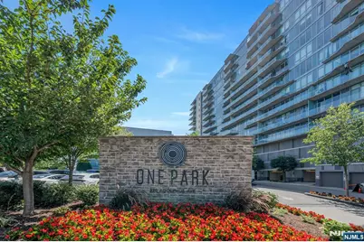 320 Adolphus Avenue 1009 #1009, Cliffside Park, NJ 07010 - Photo 1