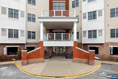 189 Forest Avenue 317 #317, Paramus, NJ 07652 - Photo 1