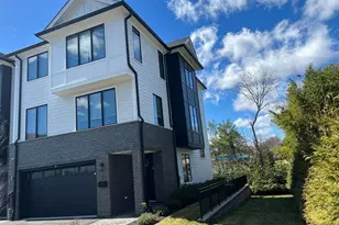 2 Skye Dr, Paramus, NJ 07652 - Photo 1
