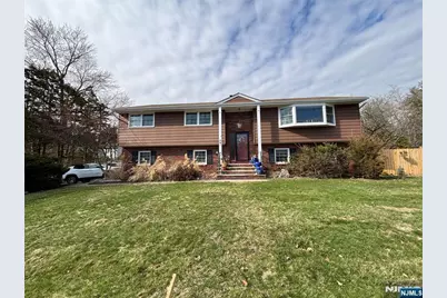 241 Prospect Avenue, Park Ridge, NJ 07656 - Photo 1