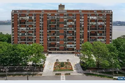 4 Horizon Road 1210 #1210, Fort Lee, NJ 07024 - Photo 1