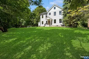 175 Crescent Ave, Allendale, NJ 07401 - Photo 1
