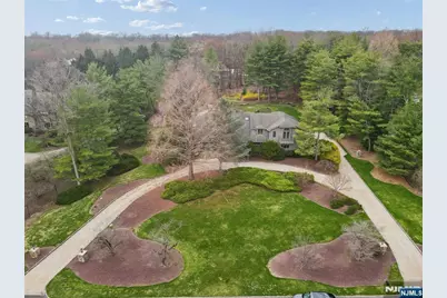 9 Toboggan Ridge Road, Saddle River, NJ 07458 - Photo 1