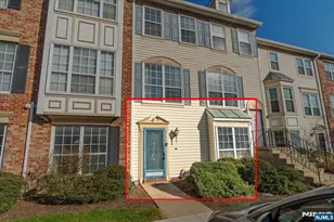 28 Boston Ct, Newark, NJ 07103 - Photo 1