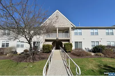 20 Parkside Court, Wayne, NJ 07470 - Photo 1