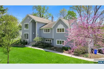 1 Collins Avenue, Closter, NJ 07624 - Photo 1