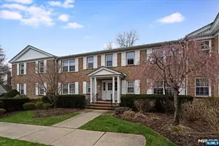 364 E Ridgewood Ave 6, Ridgewood, NJ 07450 - Photo 1