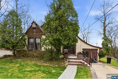 192 Kings Court, Teaneck Township, NJ 07666 - Photo 1