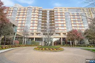 8100 River Road 209, North Bergen, NJ 07047 - Photo 1