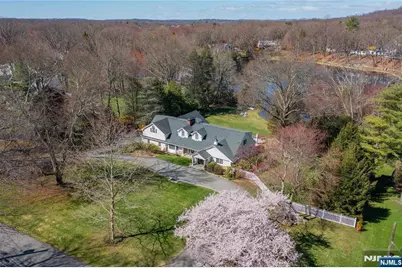 240 Green Ridge Road, Franklin Lakes, NJ 07417 - Photo 1