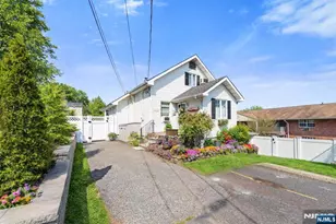 70 Overlook Ave, Ridgefield Park, NJ 07660 - Photo 1