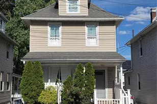 71 Teaneck Rd, Ridgefield Park, NJ 07660 - Photo 1