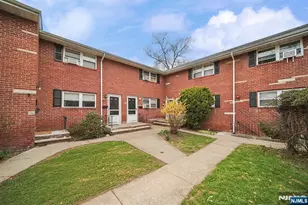 295 Tenafly Road I, Tenafly, NJ 07670 - Photo 1