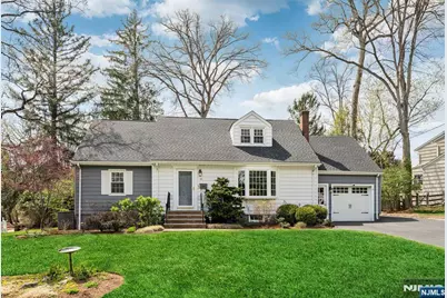 26 Addison Place, Ho Ho Kus, NJ 07423 - Photo 1